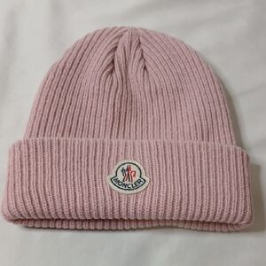 Moncler Light Pink Ribbed Beanie